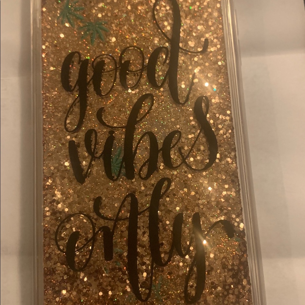 iPhone case - Picture 3 of 3
